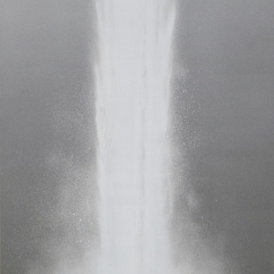 千住博の絵画作品　タイトルは、Metalfall #7